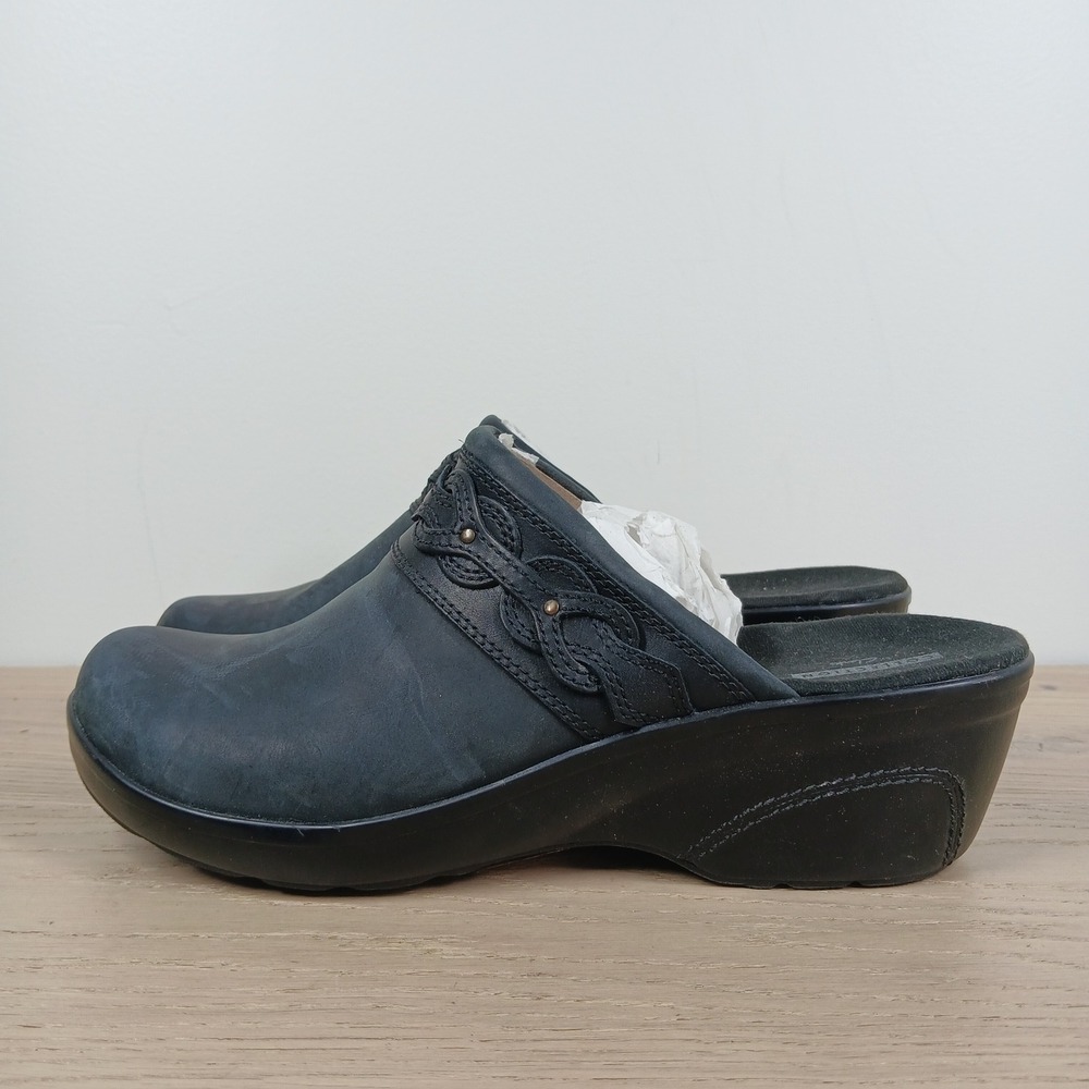 Clarks Clogs Women 10 W Black Leather Slip On Comfort Workwear Casual Classic